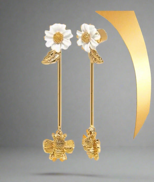 Kate Spade 'All Abuzz' Bee Stud Earrings