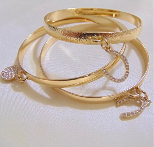 I.N.C. Gold Tone 3-Piece Wishbone Bangle Set