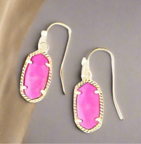 Kendra Scott Lee Earrings in Gold And Magenta Pink Magnesite