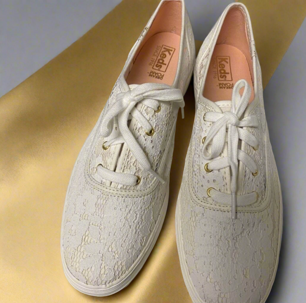 Keds Triple Cream Painted Crochet Platform Sneakers Size 11 M