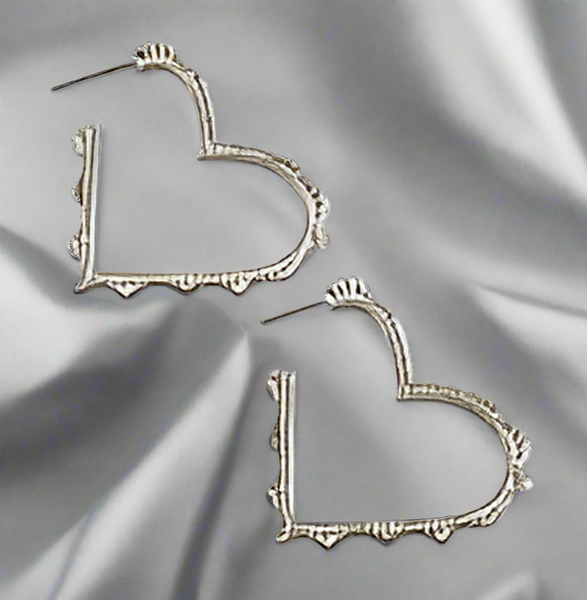 Kendra Scott Sophee Heart Silver Hoop Heart Earrings