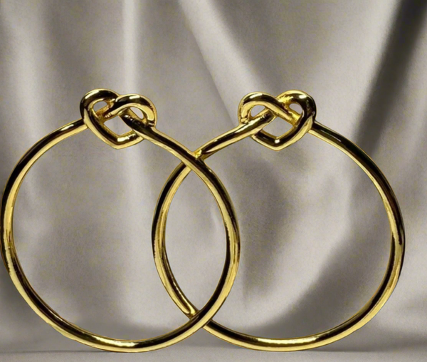 Kate spade Gold Love Me Knot Heart Hoop Earrings