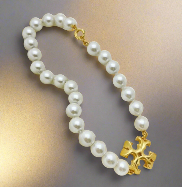 Tory Burch Roxanne Pearl Choker Necklace