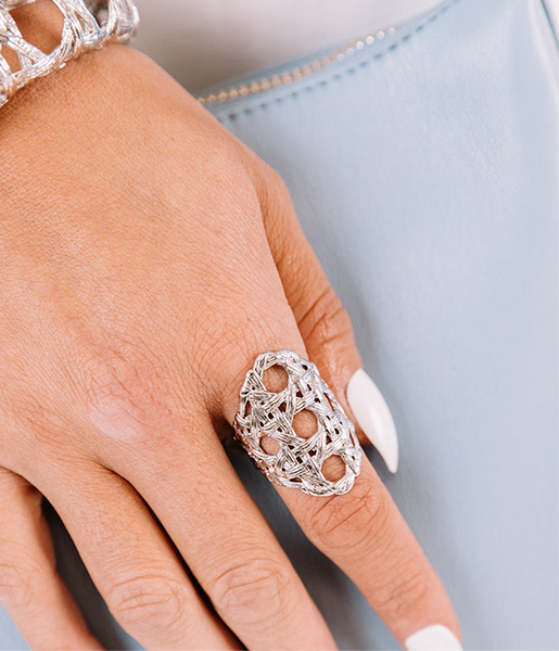 Kendra Scott Natalie Silver Statement Ring  In Rhodium Plated Medium / Large