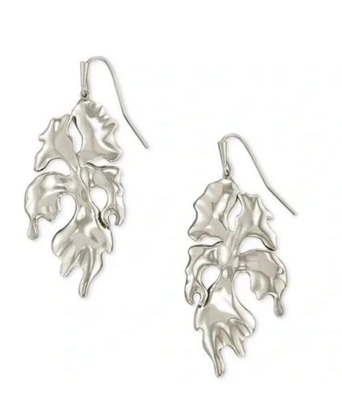 Kendra Scott Savannah Drop Earrings In Silver