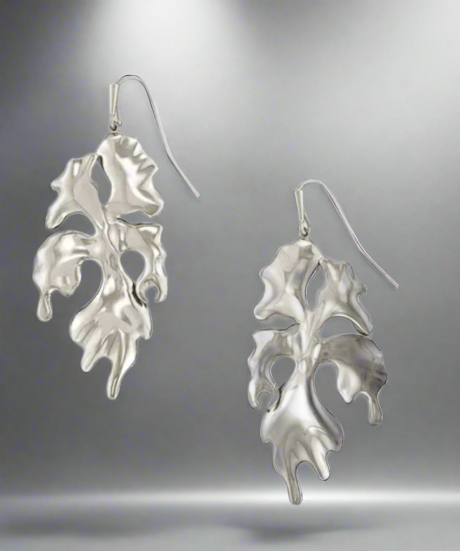 Kendra Scott Savannah Drop Earrings In Silver