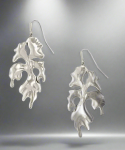 Kendra Scott Savannah Drop Earrings In Silver