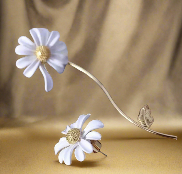 Kate Spade White Daisy Into The Bloom Statement Drop Earrings