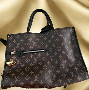 EUC Louis Vuitton Popincourt MM Shoulder Bag In Pristine Condition Authenticated