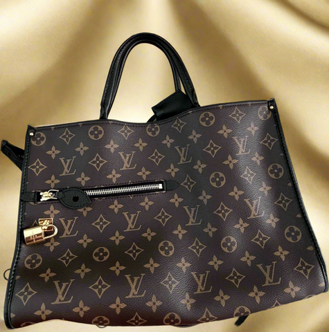 EUC Louis Vuitton Popincourt MM Shoulder Bag In Pristine Condition Authenticated