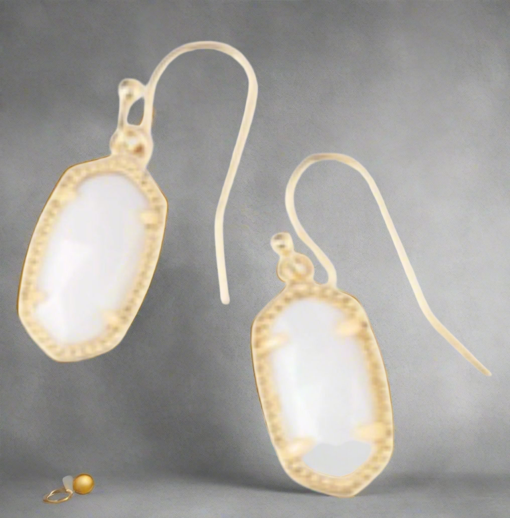 Kendra Scott Dani Gold Drop Earrings in Ivory Mother Of Pearl