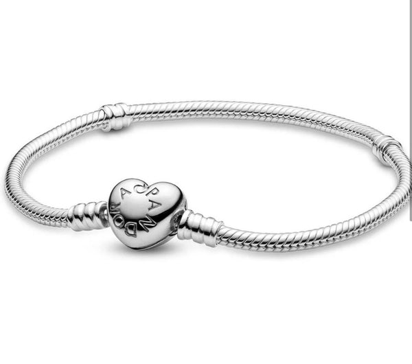 Pandora Moments Clasp Snake Chain Bracelet Size 7.5”