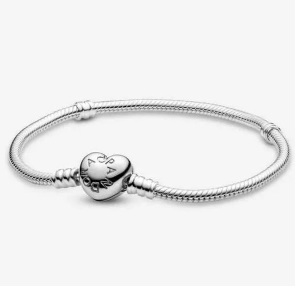 Pandora Moments Clasp Snake Chain Bracelet Size 7.5”