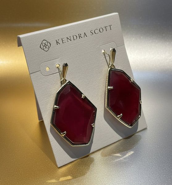 Kendra Scott Beatrix Necklace and Dunn Red Earrings Set