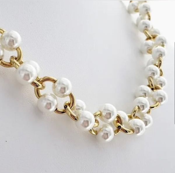 Kate Spade New York White Multi Nouveau Pearls Necklace