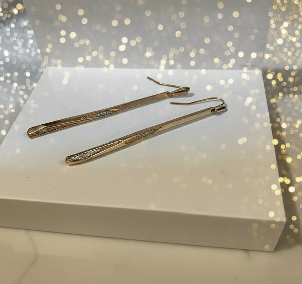 Kendra Scott Melissa Dangle Earrings in Shiny Gold with Sparkle Crystals