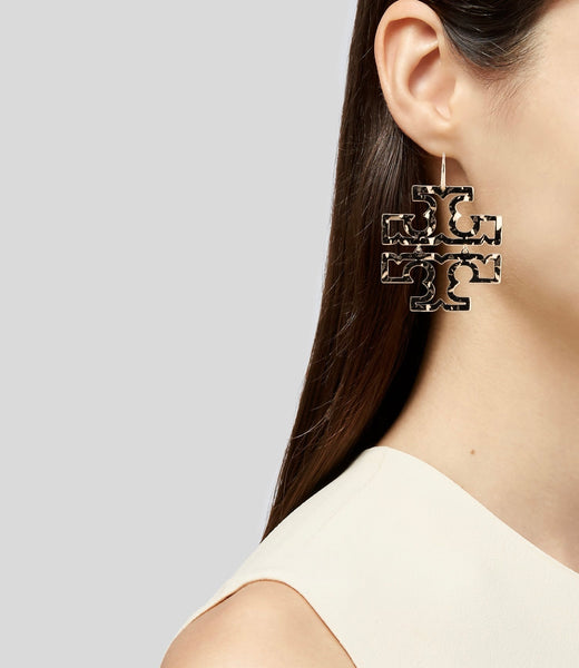 Tory Burch Britten Logo Hammered Drop Earrings In Shiny Gold
