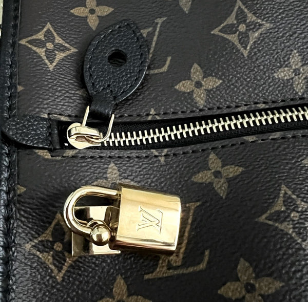 EUC Louis Vuitton Popincourt MM Shoulder Bag In Pristine Condition Authenticated