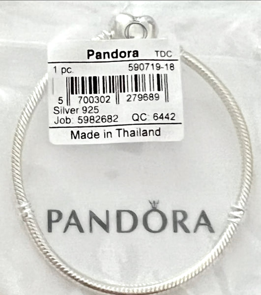 Pandora Moments Clasp Snake Chain Bracelet Size 7.5”