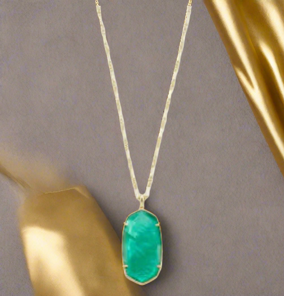 Kendra Scott Faceted Reid Gold Long Pendant Necklace in Gold Jade Green Illusion