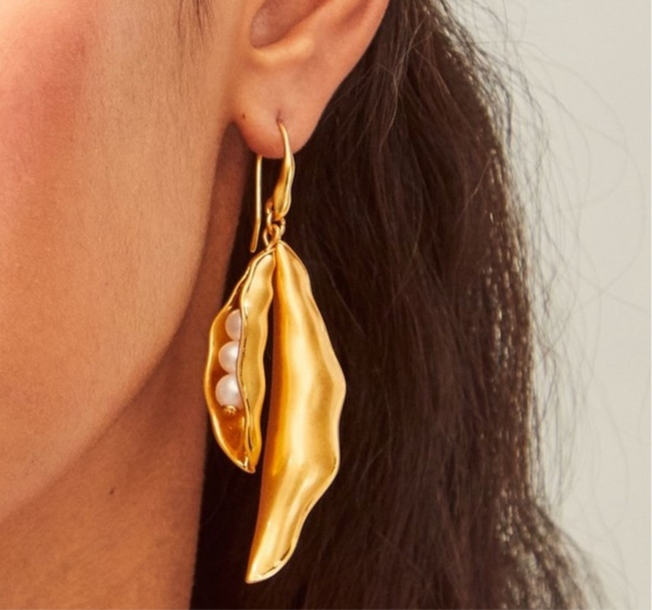 Tory Burch Vintage Gold Peapod Statement Earrings