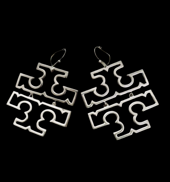 Tory Burch Britten Silver Drop Earrings Rhodium Plated Matte Finish