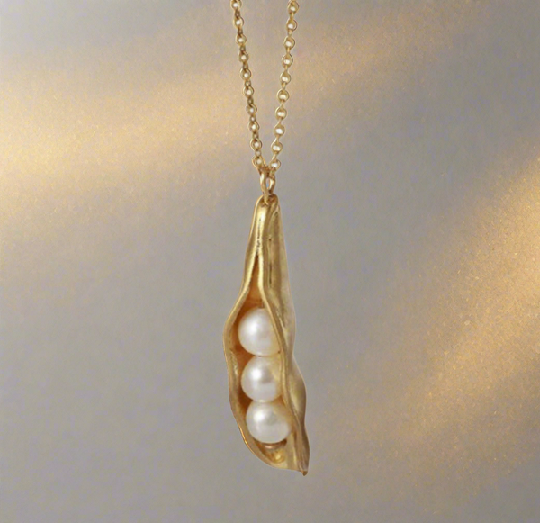 Tory Burch Gold Peapod Freshwater Pearl Necklace