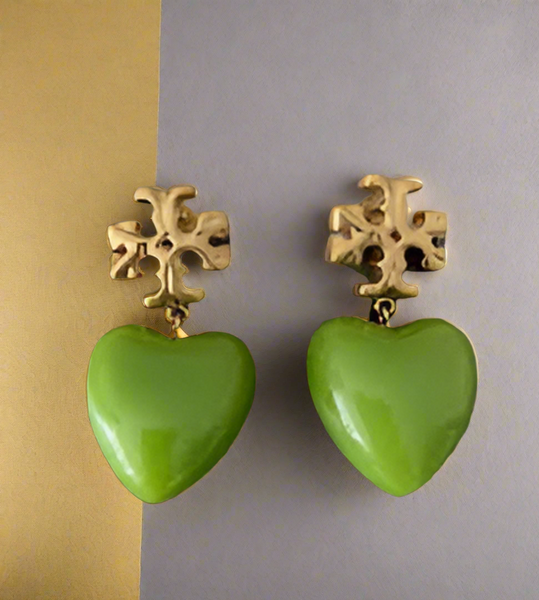 Tory Burch Roxanne Gold Tone And Resin Heart Drop Earrings in Green