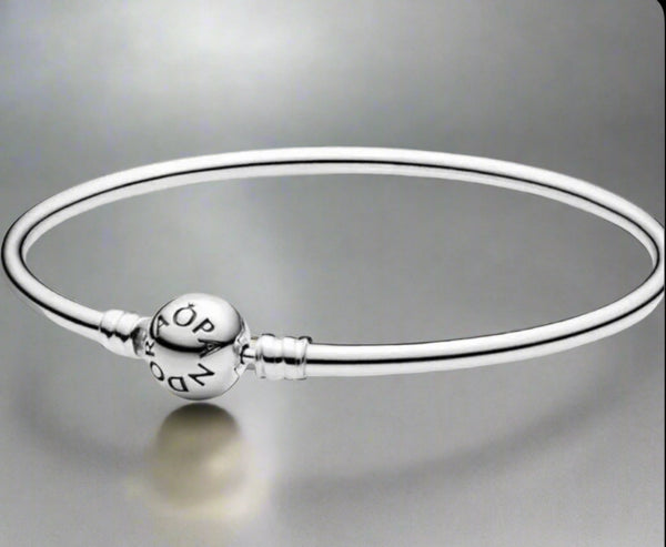 Pandora Smooth Silver Clasp Bracelet Size 7.5”