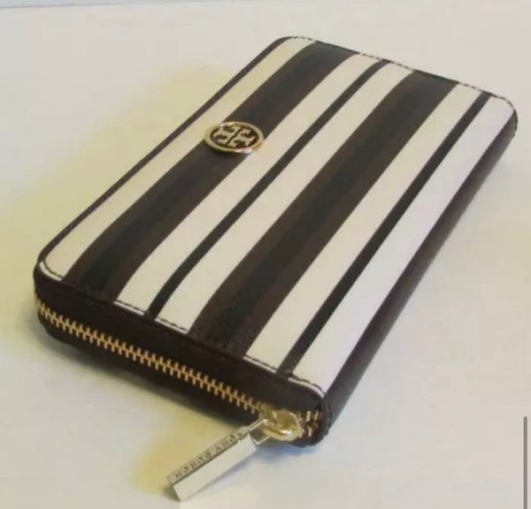 Tory Burch Robinson Printed Zip Continental Wallet in Black Brown And White Raisin Stripe