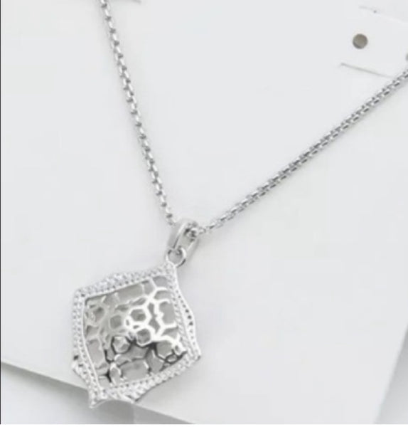 Kendra Scott Kacey Long Pendant Silver Filigree Necklace