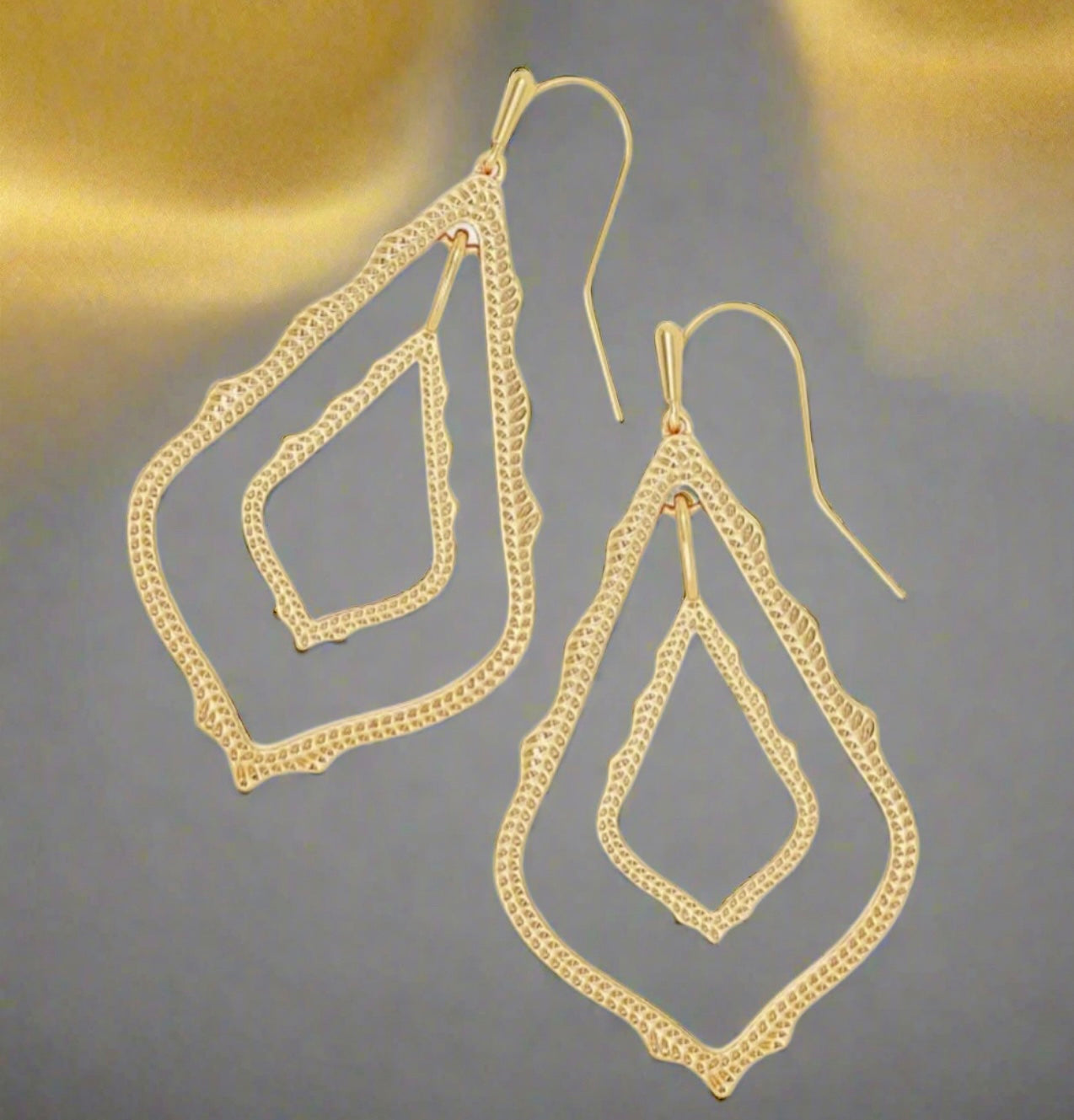 Kendra Scott Simon Gold Drop Earrings