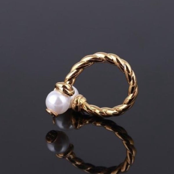 Tory Burch Logo Faux Pearl Bud Rope Bead Ring Size 7 Adjustable