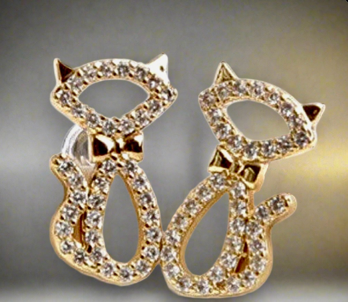 Kate Spade Jazz Things Up Pave Cat Gold And Pave Crystals Stud Earrings