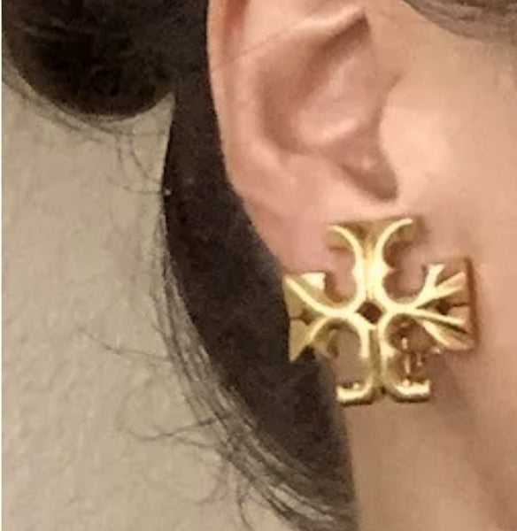 Tory Burch Double T Logo Roxanne Gold Medium Stud Earrings