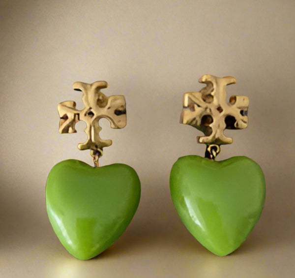 Tory Burch Roxanne Gold Tone And Resin Heart Drop Earrings in Green