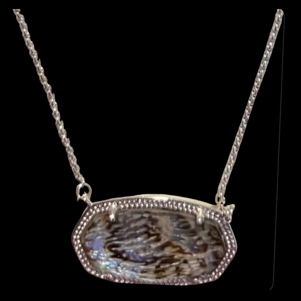 Kendra Scott Silver Pendant Necklace In Abalone