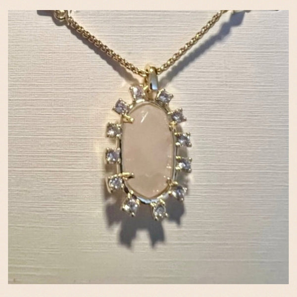 Kendra Scott Gold Pendant Necklace In Soft Pink Mother of Pearl