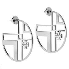 Tory Burch Chevron Cutout Hoop Earrings With Tory Logo Shiny Silver